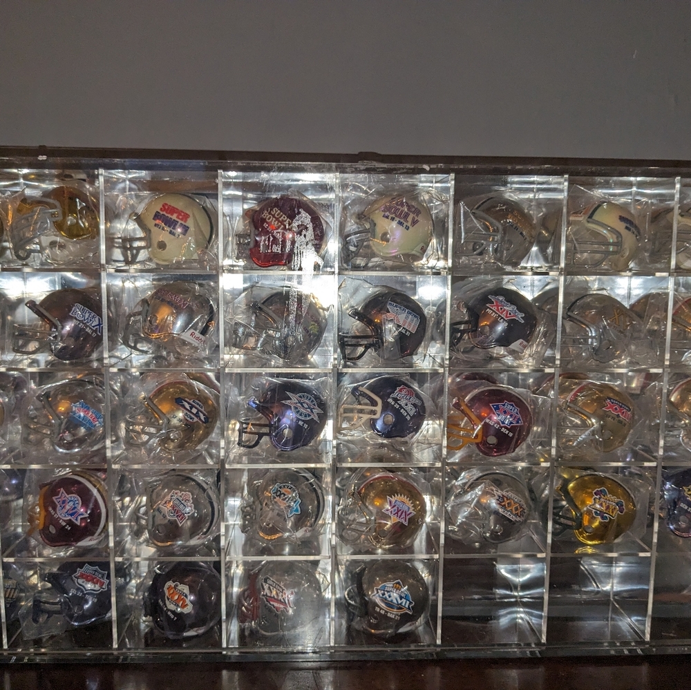 2003 Riddell SUPERBOWL WINNERS POCKET PRO COLLECTION- 37 Chrome Helmets w/ Case